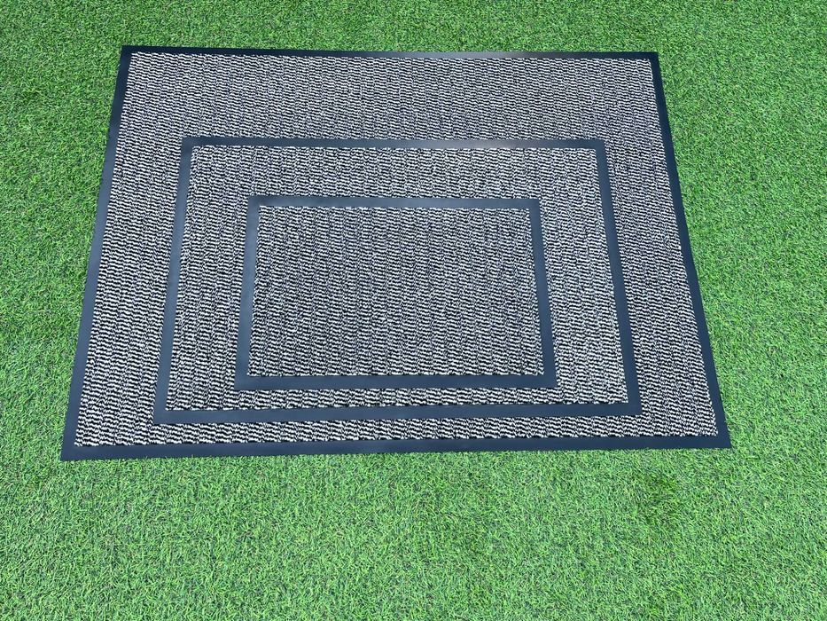 Коврик в офис. Брудозахисний килимок. Килимок на гумі. Килим до дверей