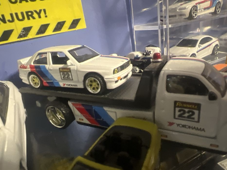 BMW M3 E30 модель автомобиля