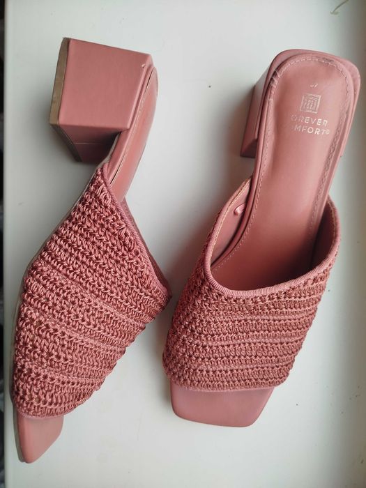 Шльопанці Next Pink Forever Comfort босоніжки широкий каблук