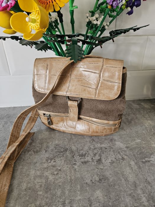 Torebka skórzana crossbody beż beżowa na ramię oldmoney vintage
