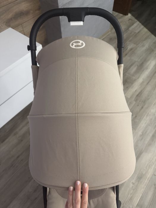 Коляска  Cybex Beezy