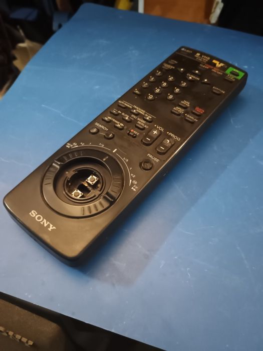 Пульт управления SONY  .