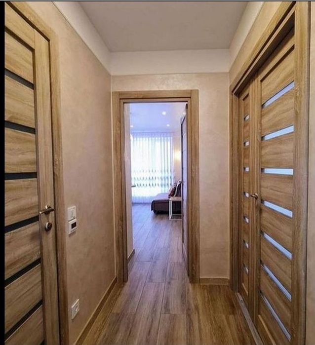 Гайсин.Міжкімнатні двері,монтаж(установка) по Гайс.району.