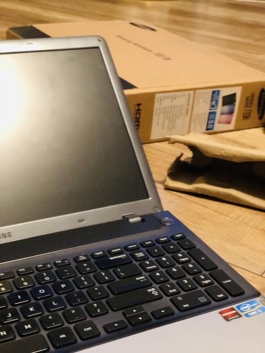 Notebook Samsung Series 3
