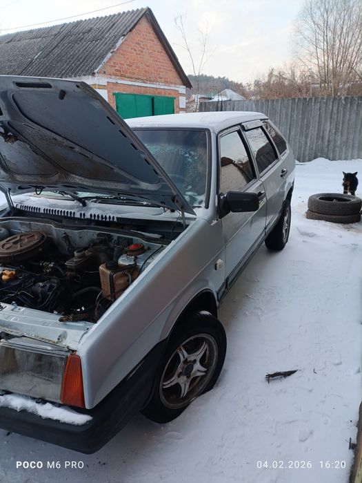 Продам 09 год 2005 газ бензин