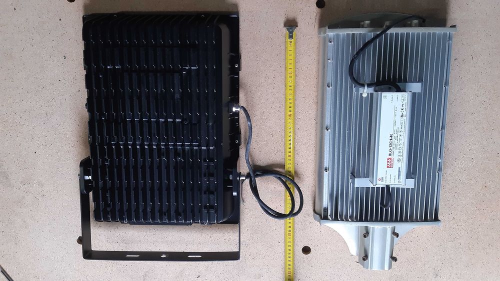 Projetor e foco LED425179778709596161