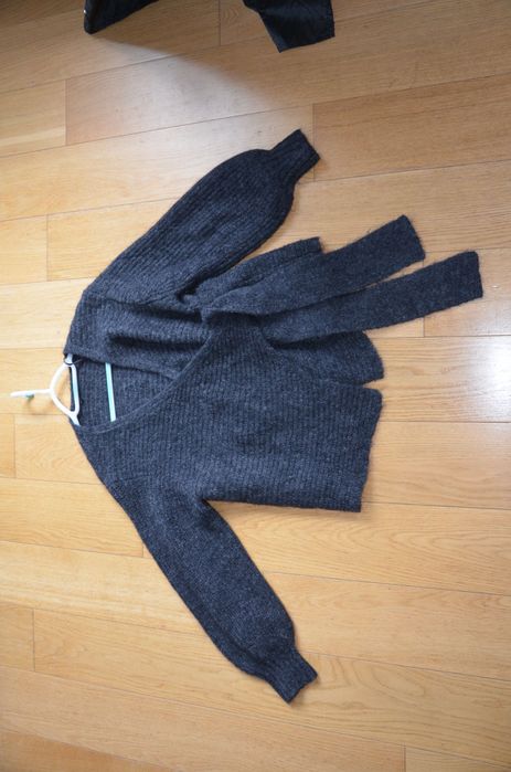 sweter/kardigan COS r. S wool wełna
