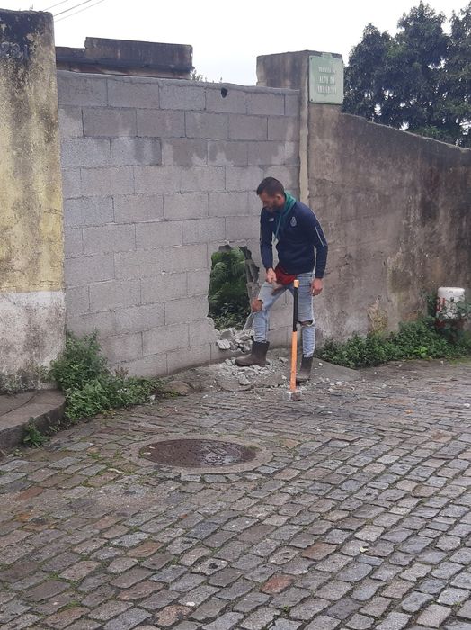 Limpezas e pequenas demolições