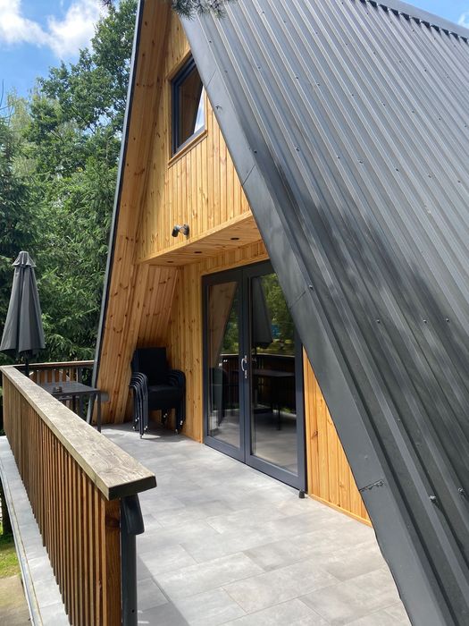 DOMKI SKOROCHÓW (3) i (10) jezioro nyskie-2,6,8,10,14 osobowe.