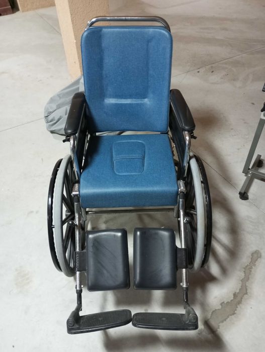 Cadeira de rodas surace
