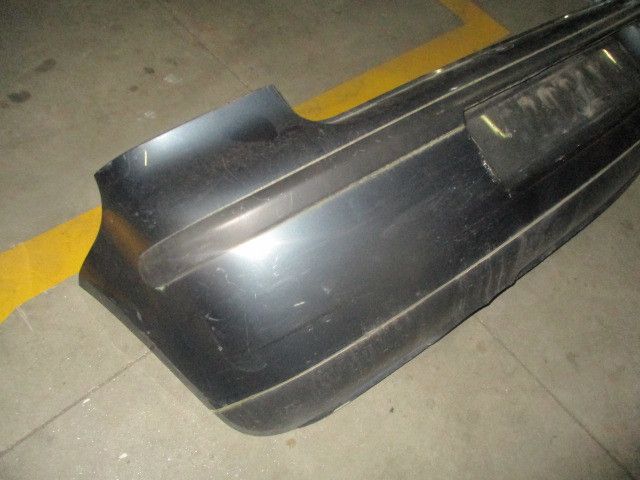 Pára-choques trás VOLKSWAGEN Polo (9N)