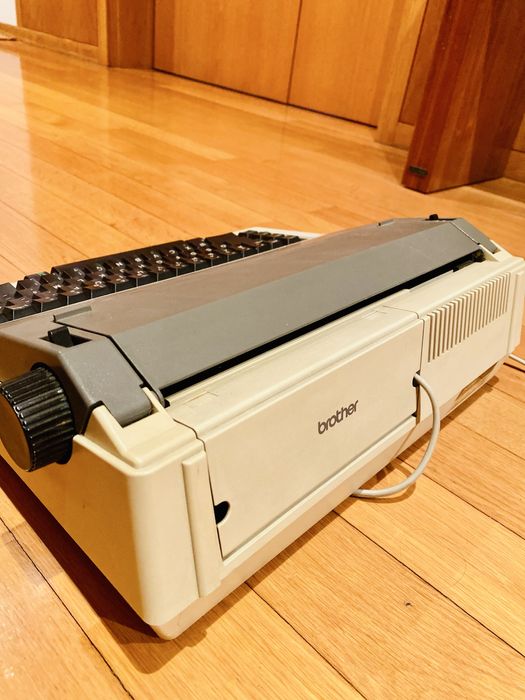 Brother AX-10 Electronic