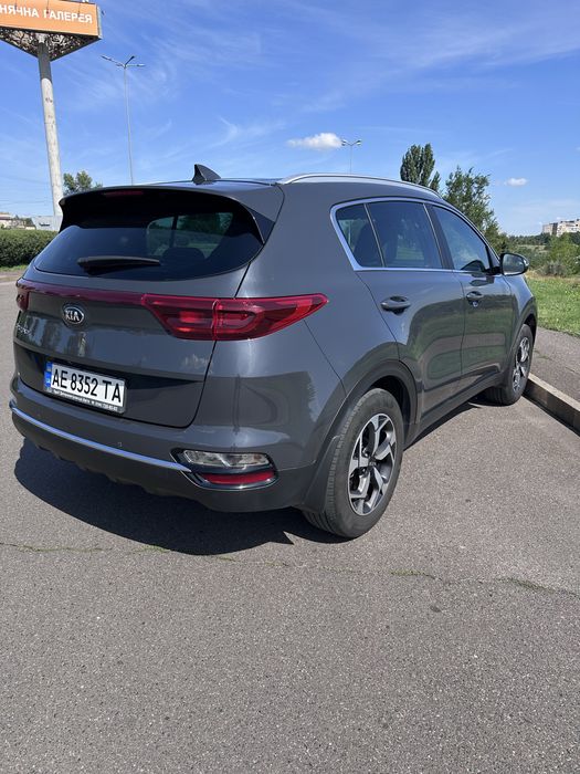 Продам KIA Sportage 2021