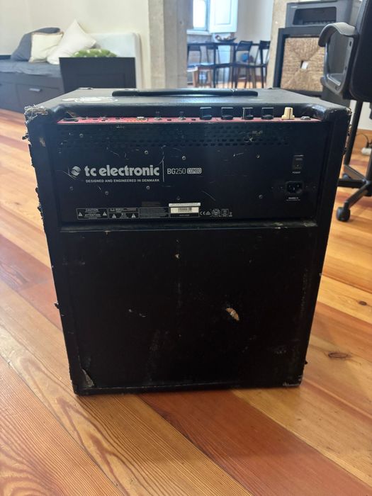 Amp Baixo TC Electronic BG250