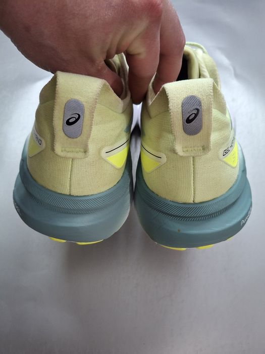 Кроссовки ASICS Gel Kayano 31