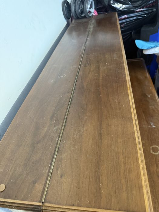 Vendo piano de madeira