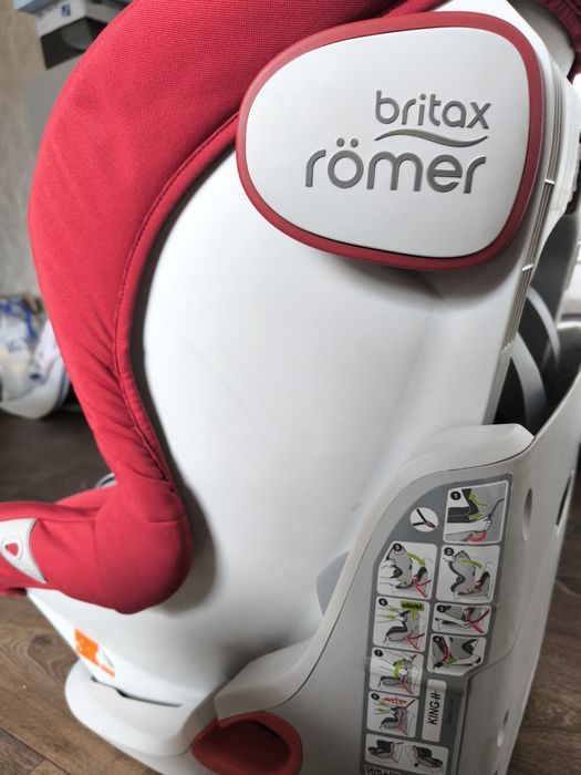 Дитяче автокрісло Britax romer king 2