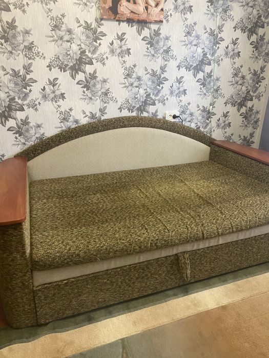 Продам диван -ліжко