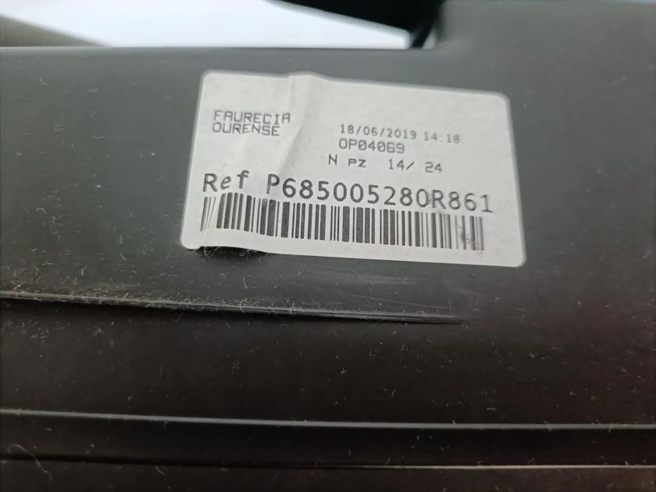 Porta luvas RENAULT Megane IV Grandtour (K9A/M_)