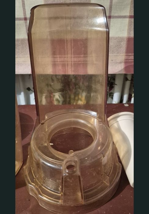 Продам Соковижималку.