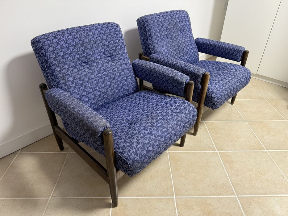 Fotele fotel PRL typ Gfm-142 komplet 2 sztuk tapicerowane