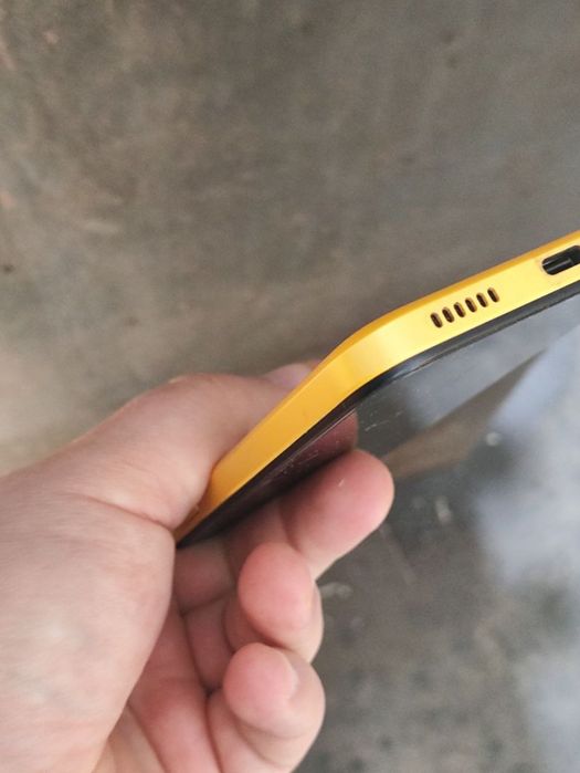 Xiaomi Poco M5 4/64 GB гарний стан, повний комплект