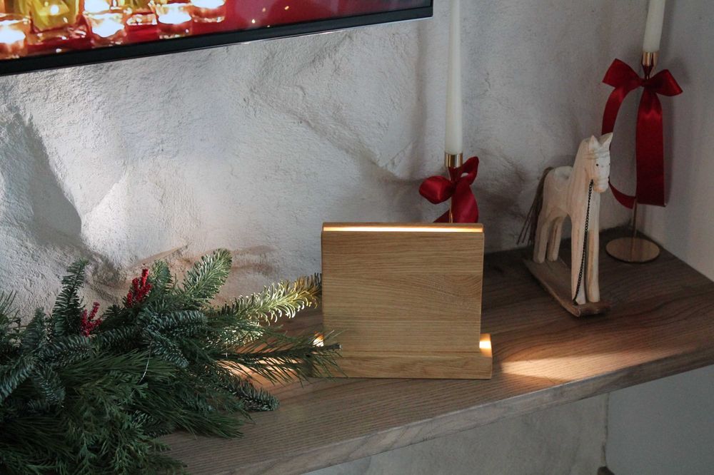 Lampka nocna z drewna dębowego (większa)