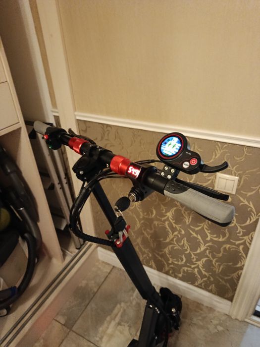 Електросамокат Kukirin m4 pro