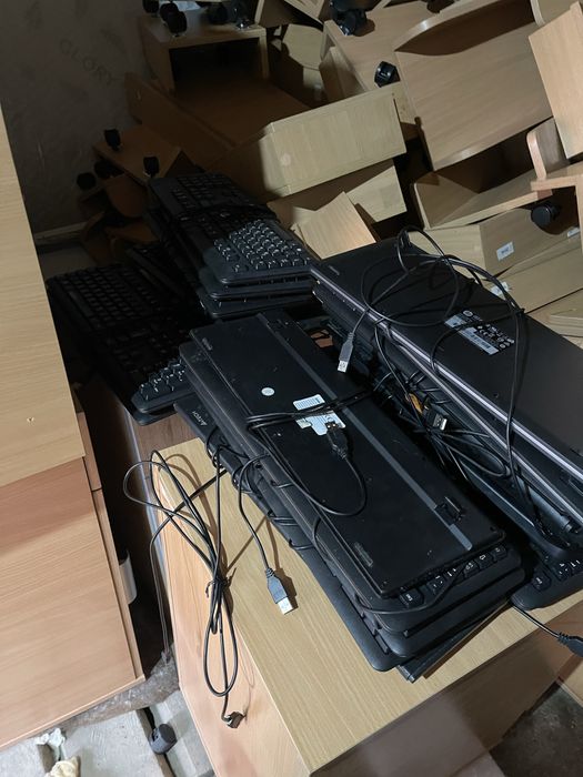 Клавиатура распродажа 50 грн если все