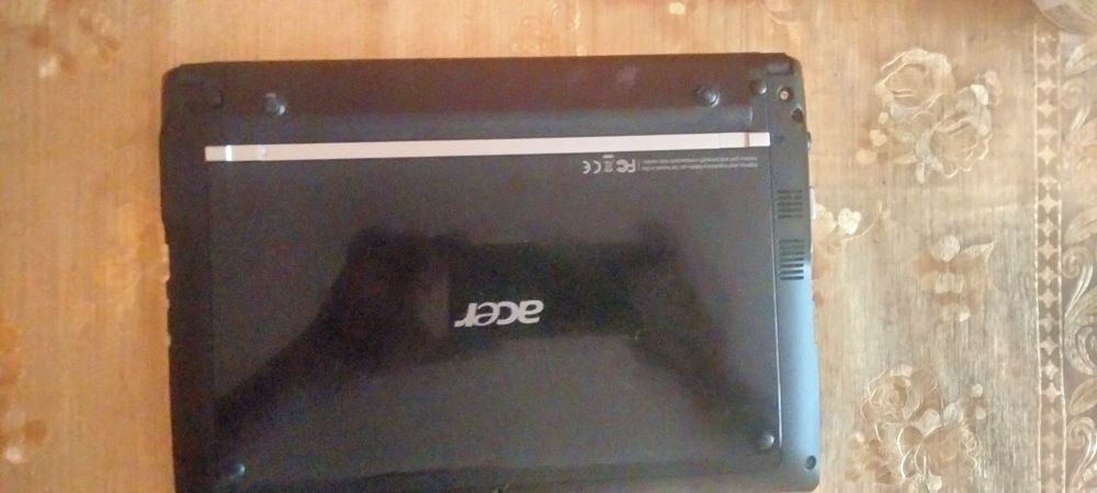 Нетбук ASPIRE one