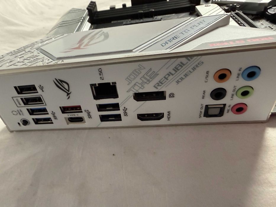 Płyta główna ATX ASUS ROG STRIX B550-A Gaming AM4