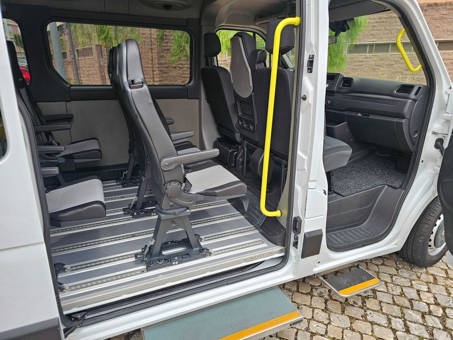Master  Adaptada / Rampa Para Mobilidade Reduzida / IVA Dedutível