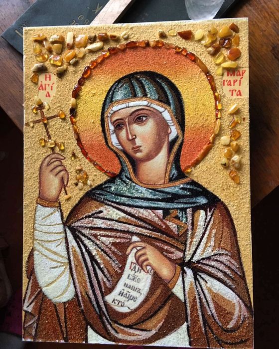 Ікони з бурштину