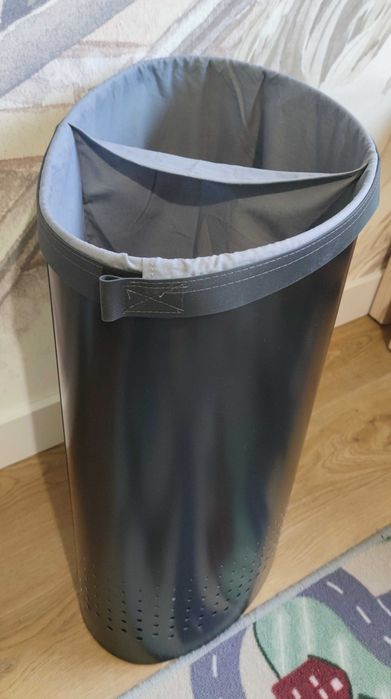 Kosz na pranie Brabantia 55 l Matt Black