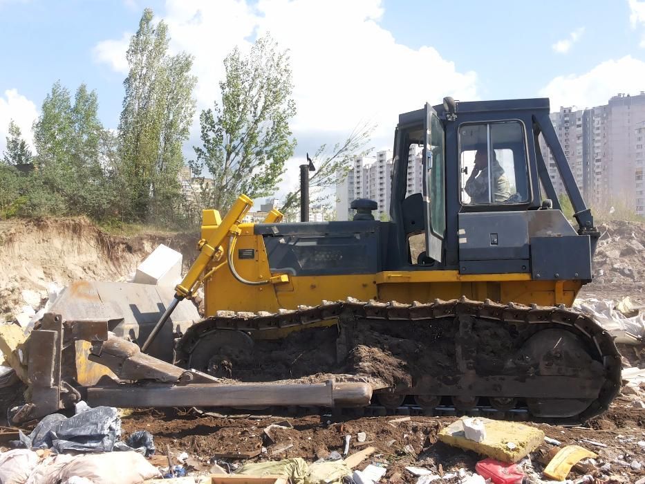 Планирование участка, выравнивание территории, бульдозер в аренду