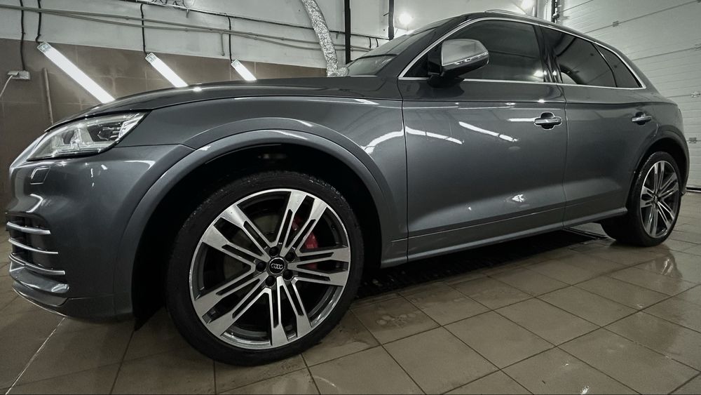 Терміновий продж Audi sQ5 2017 року