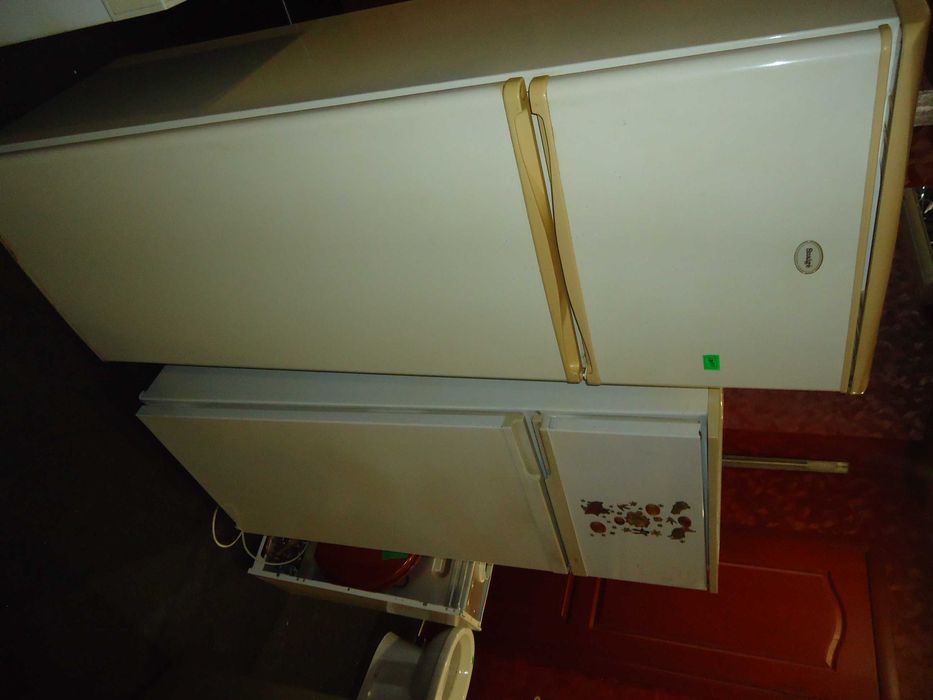 Продам холодильник Снайге рф31см