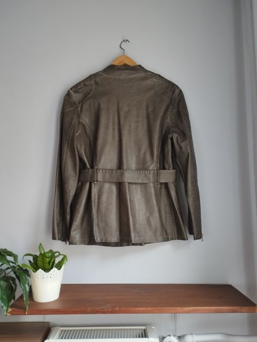 Kurtka damska z eko-skóry