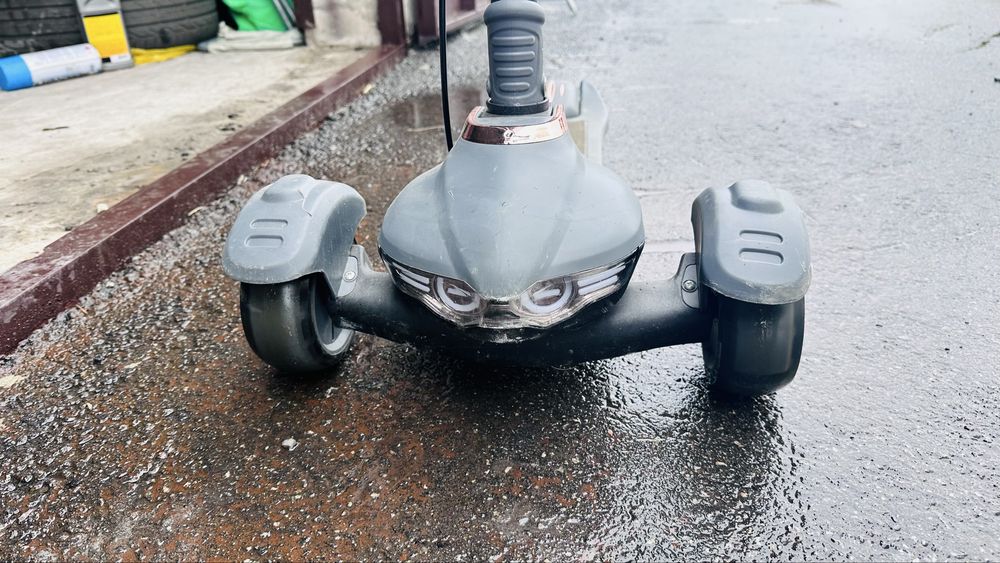 Продам детский самокат