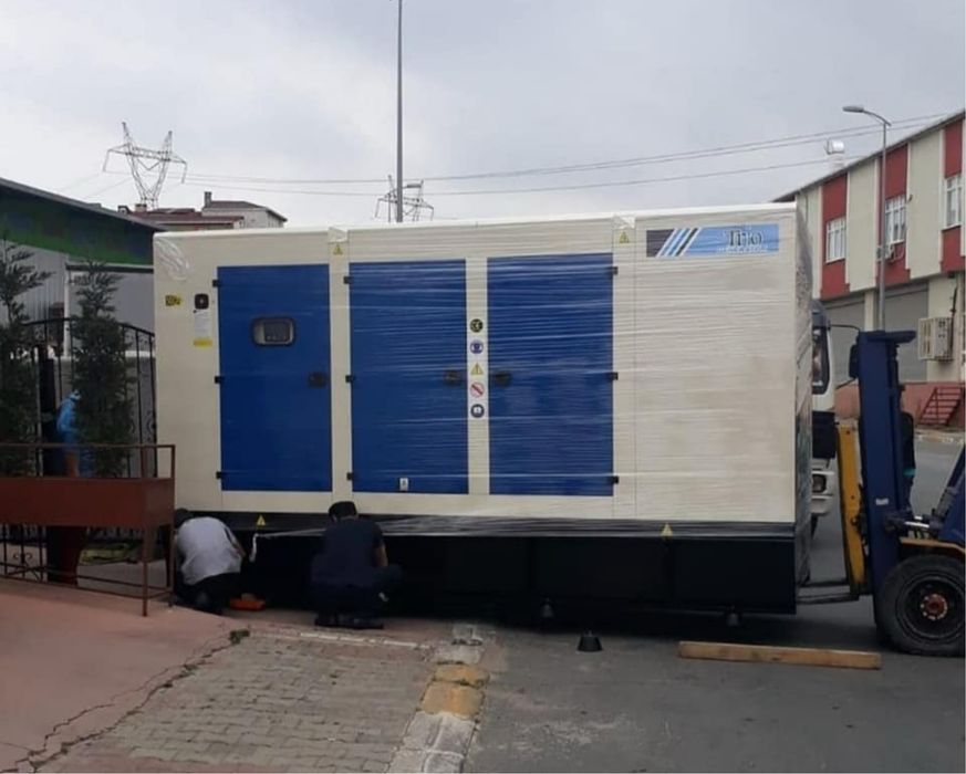 Дизельний генератор (двигун Baudouin) 150кВа/120кВт з АВР в комплекті