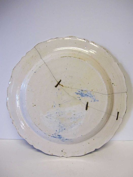 raro antigo prato em faiança portuguesa da Viana - com gatos