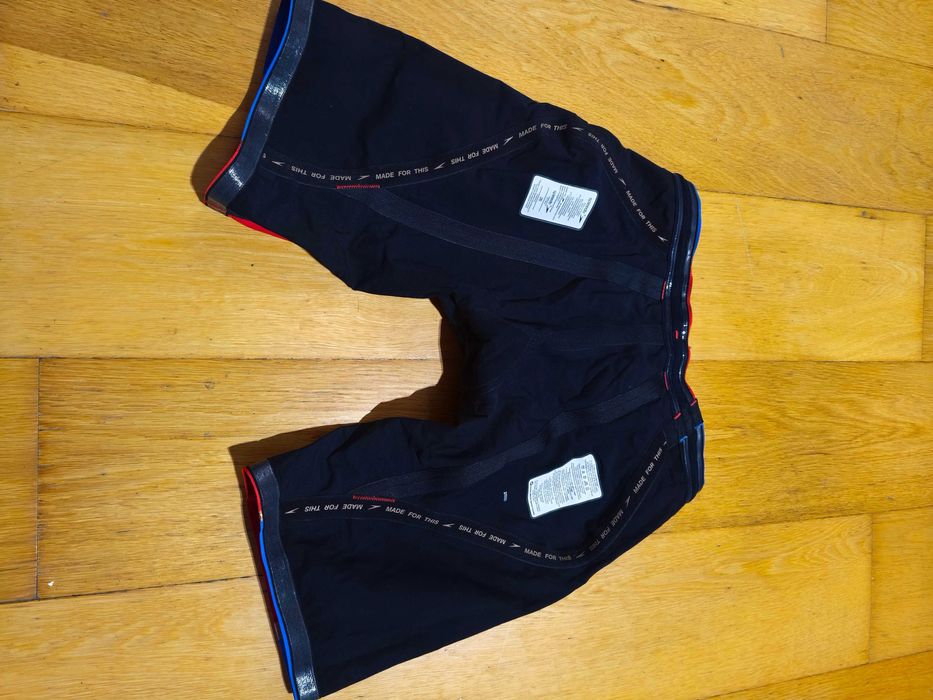 Calções Speedo Pure Intent praticamente novos