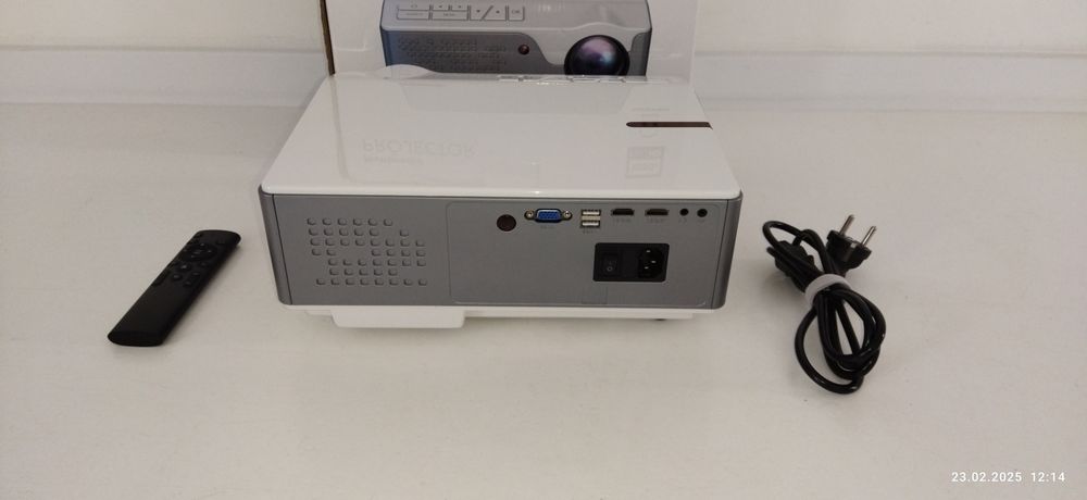 Projektor LED ThundeaL TD96W