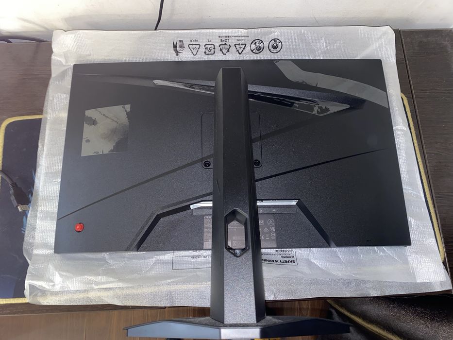 Монитор MSI 244F E2