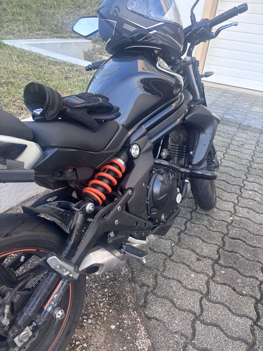 Kawasaki er6n 2011
