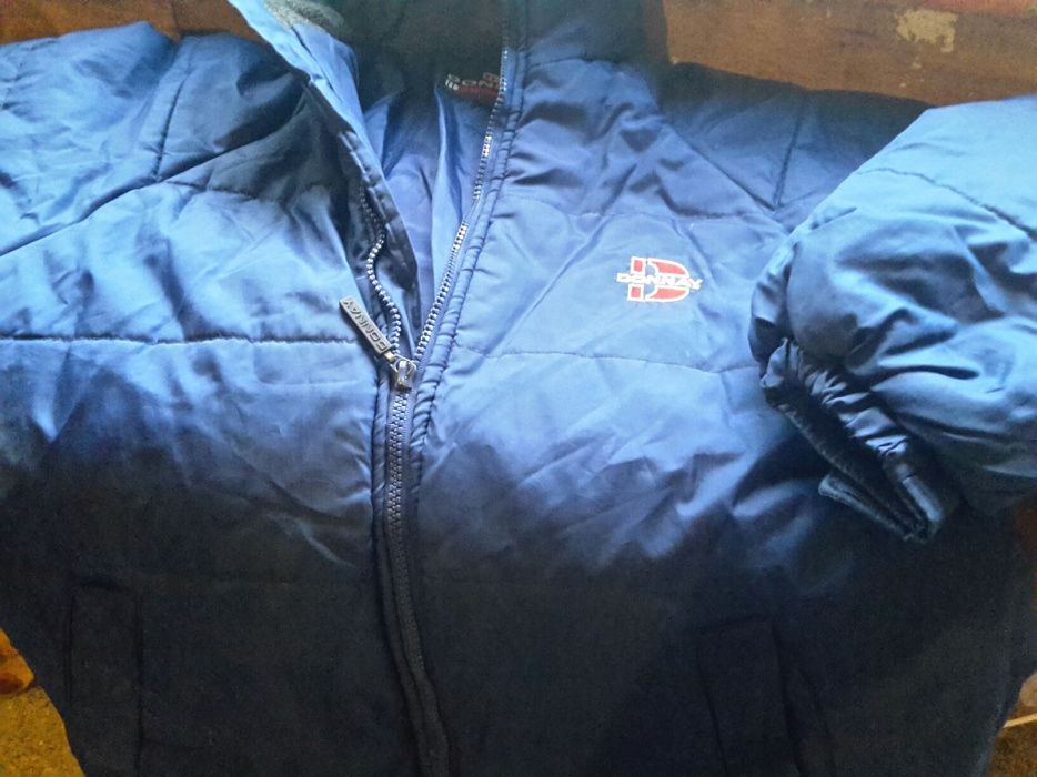 Vendo casaco de criança como novo