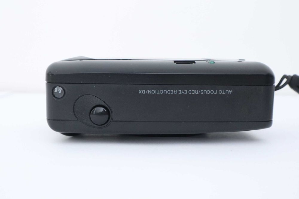 Aparat analogowy AUTO FOCUS 35 mm lens retro PRL z pokrowcem