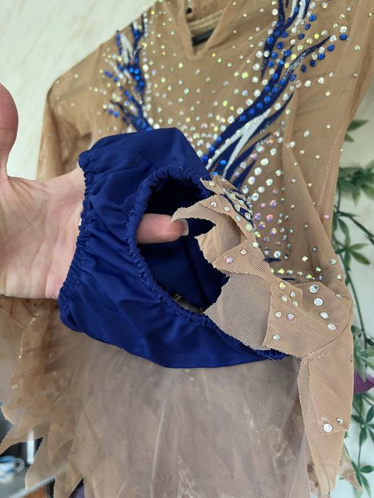 Костюм для выступления на гимнастике