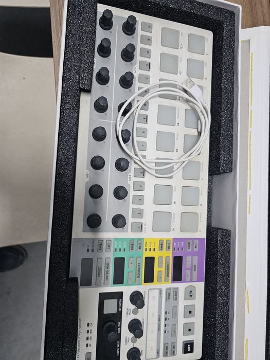 Arturia Beat Step Pro