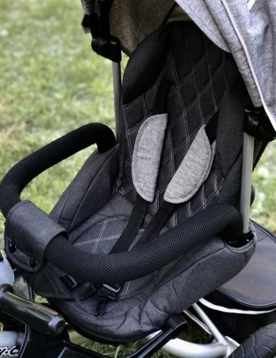 Велосипед триколісний